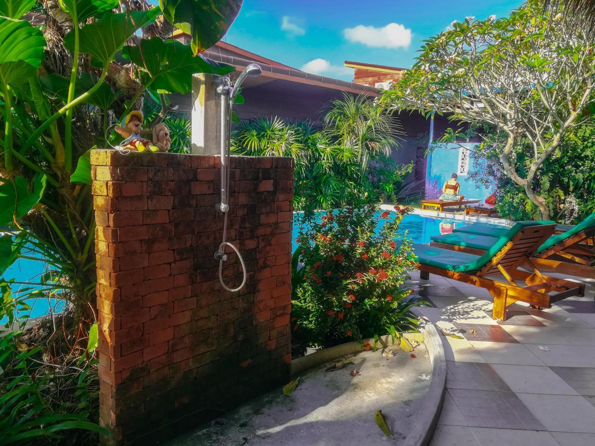 2 Home Chalong Buitenkant foto