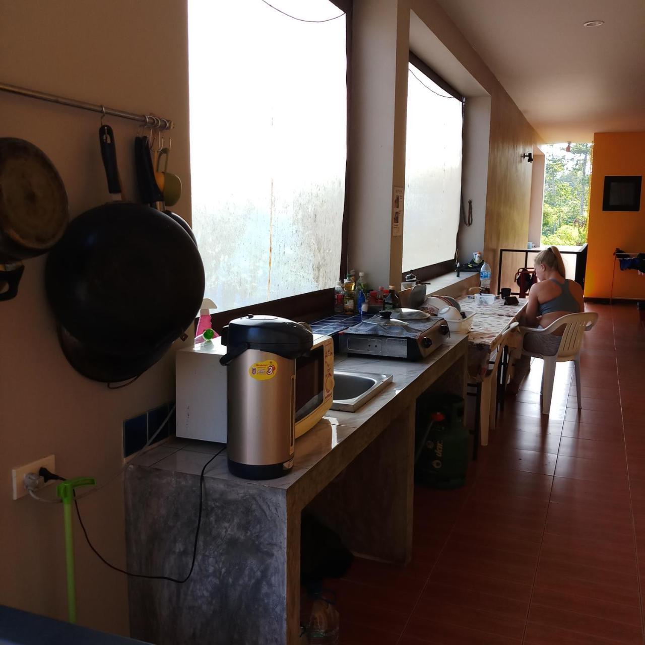 2 Home Chalong Buitenkant foto